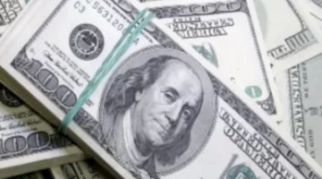 تراجع 50 قرشًا.. سعر صرف الدولار يلامس مستويات جديدة مقابل الجنيه المصري